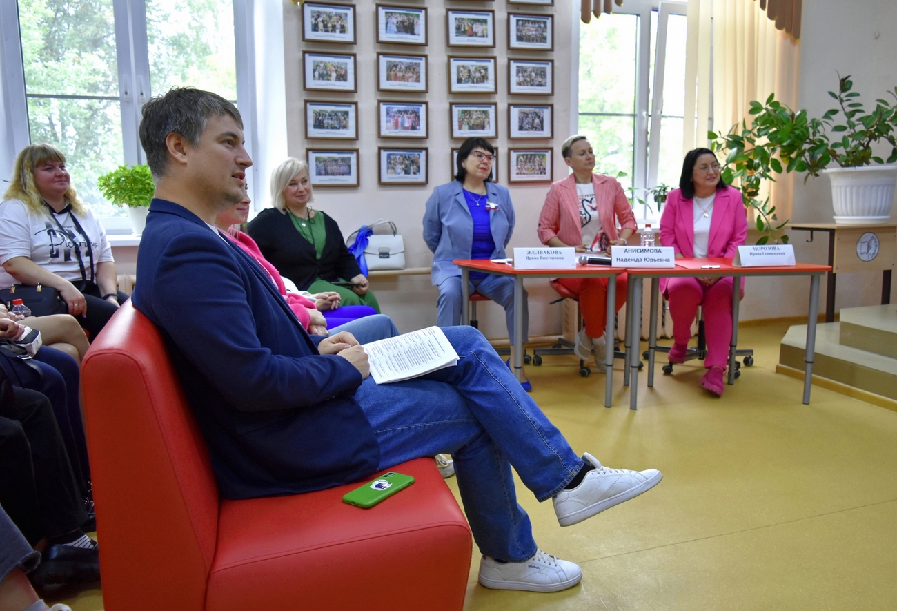 Дебаты о законах: предлагает молодёжь